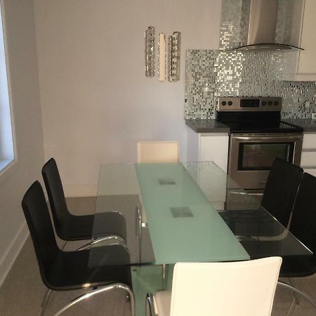Luxury Two Story Villa Unit A Laval Exterior photo